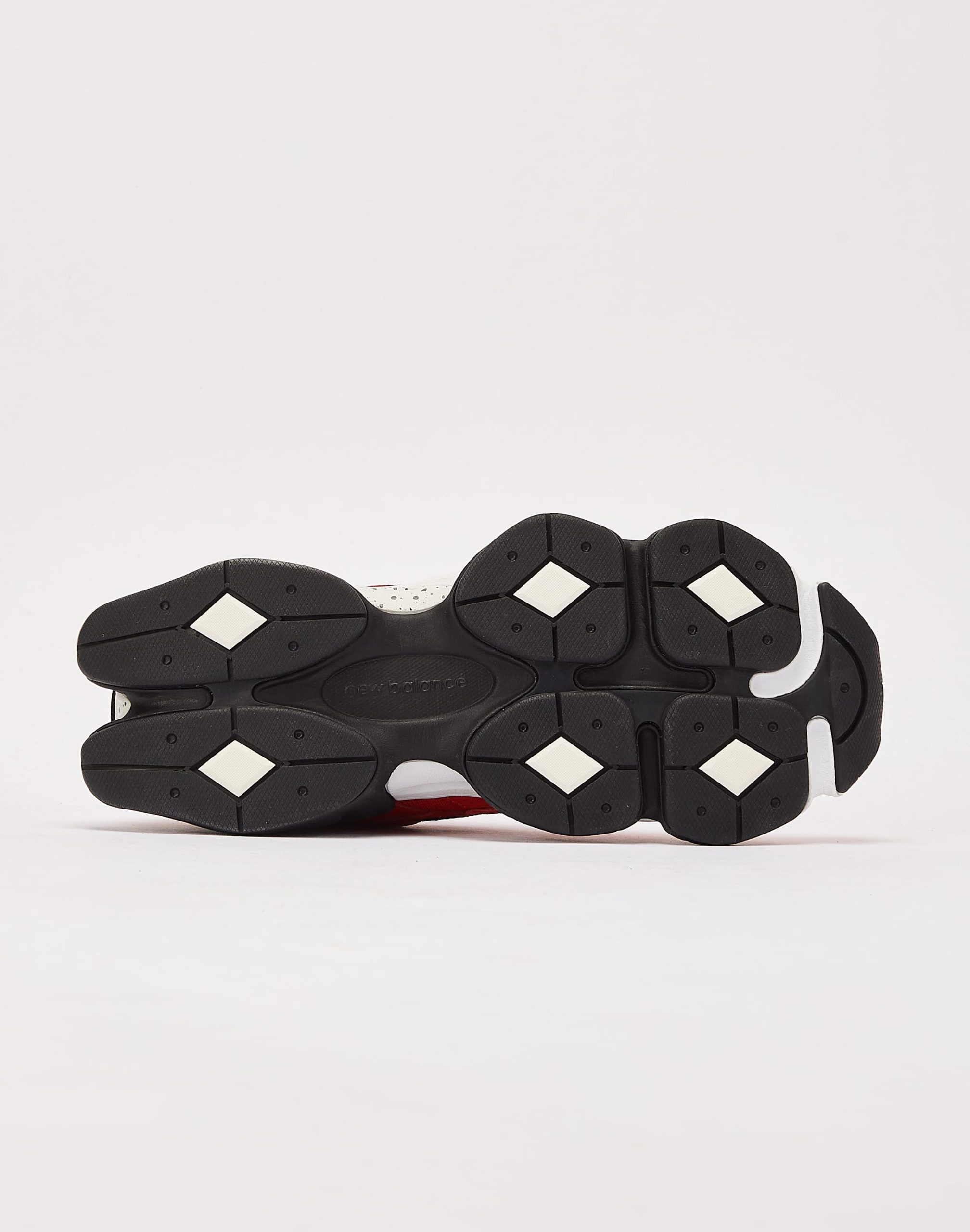 NewBalance-U9060DMG-M117-scaled-1.jpg