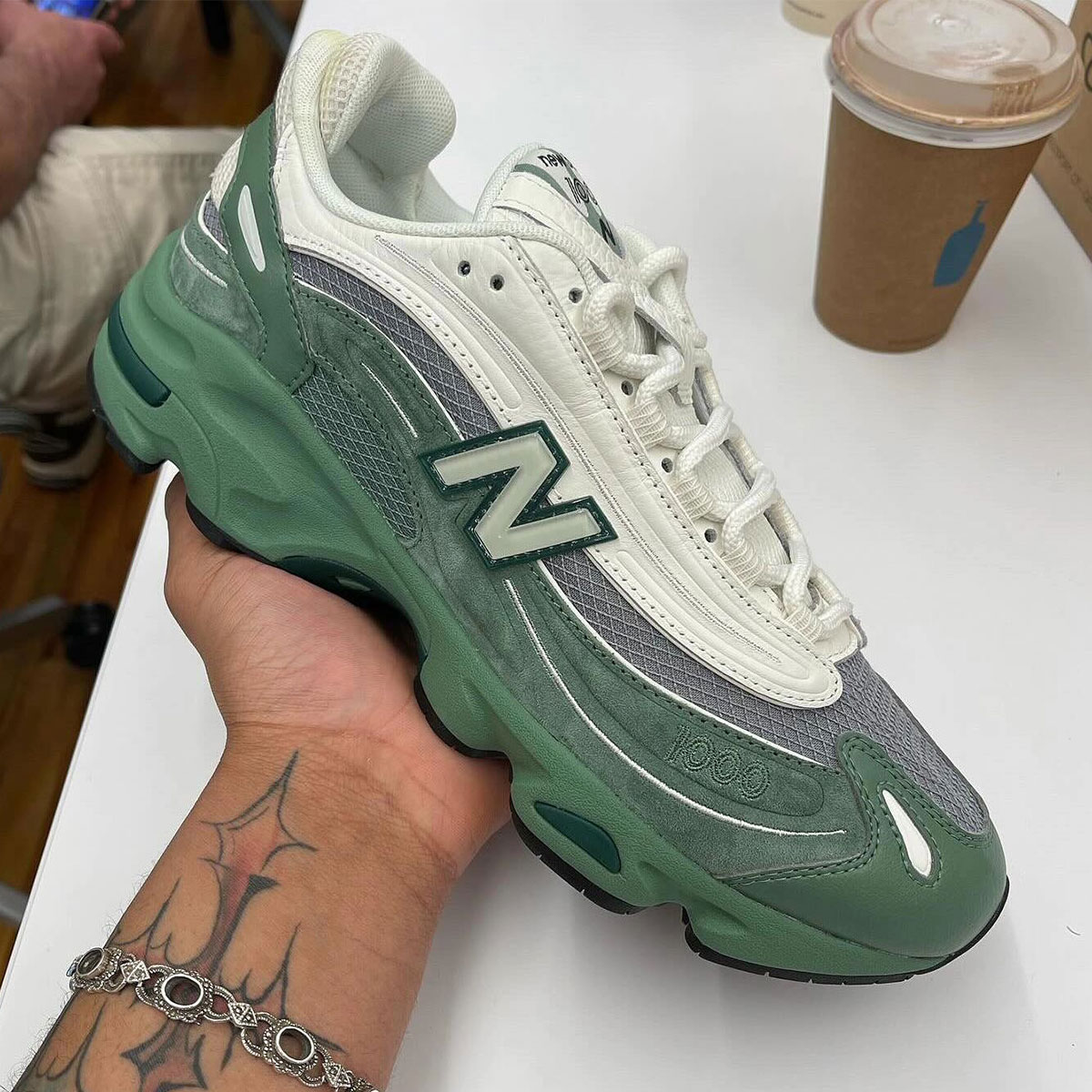 new-balance-1000-green-grey-m1000ma-2.jpg